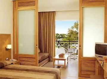 ホテル Louis Corcyra Gardens